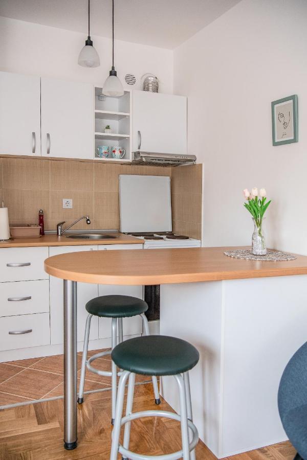 Stella Modern Apartment 2 Újvidék Kültér fotó